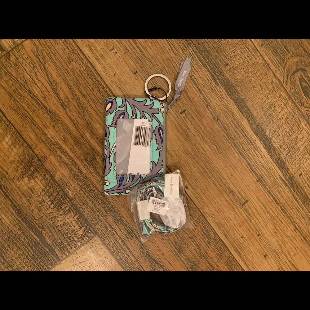 NWT Vera Bradley Zip ID & Lanyard